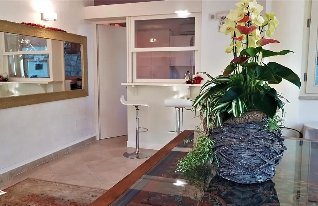 La Villa Desenzano-1